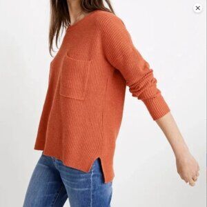 Madewell Thompson Pocket Pullover Sweater in Heather Lipstick